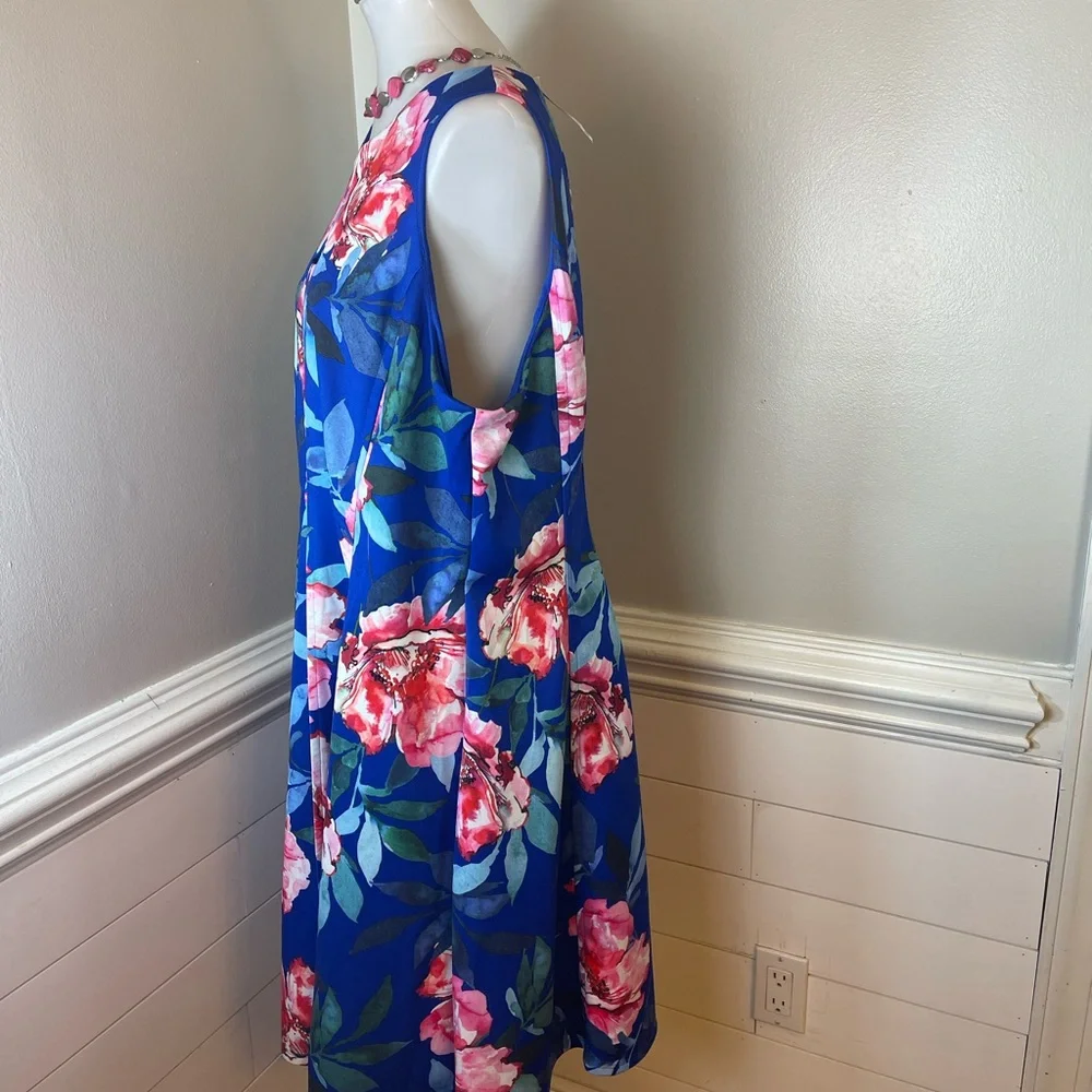 Dressbarn Established 1962 Bright Floral Scuba Dress 18 FREE SHIP